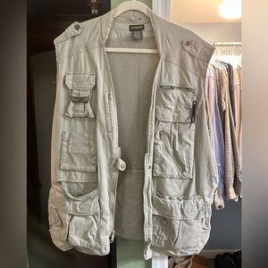 Promaster sleeveless vest